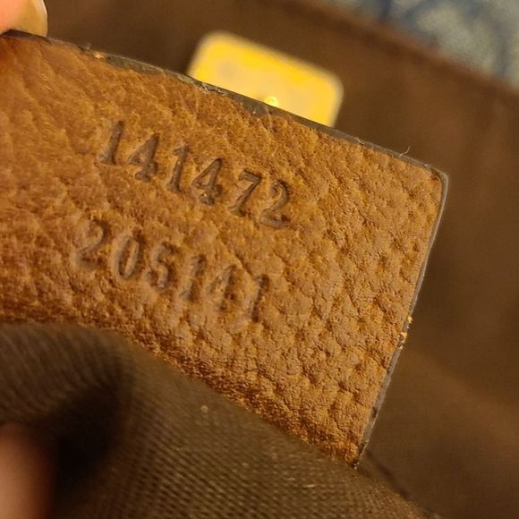 💯 Authentic Gucci Tote Handbag 🍀 - Picture 5 of 16